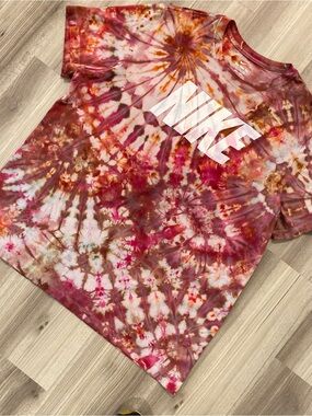 🔥NEW🔥 CUSTOM NIKE TIE DYE MEN’S TEE